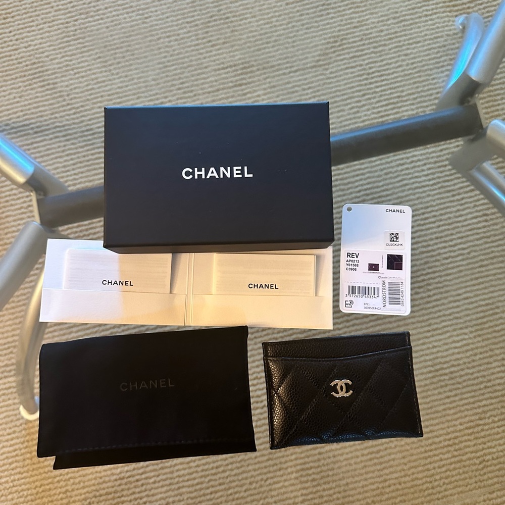 CHANEL Quilted Black Card Holder